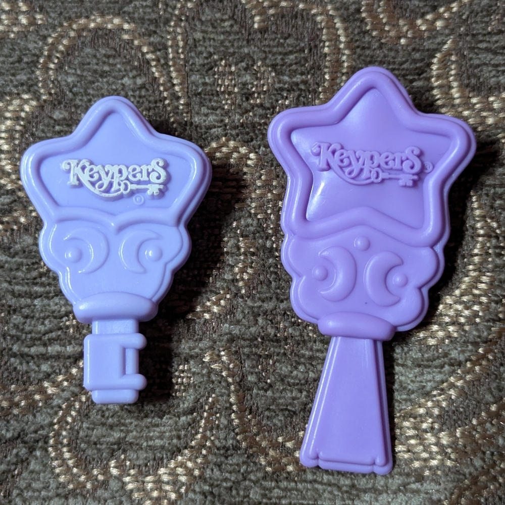 Vintage Keypers Shelldon/Mishelle and Poke's Purple Star Brush Set
